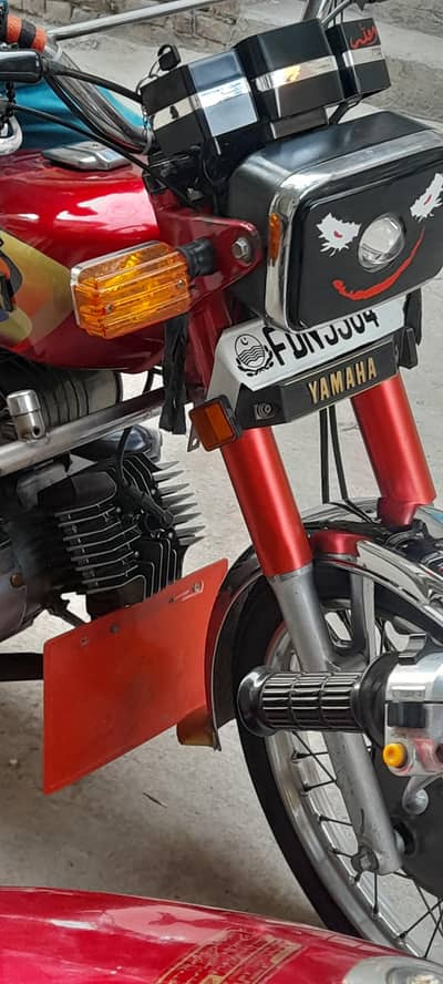 Yamaha YB100