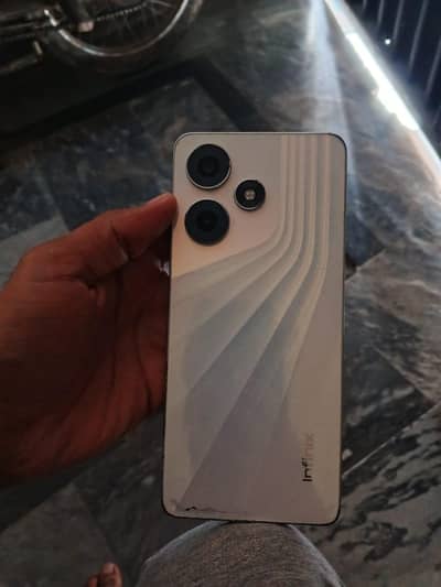 Infinix Hot 30i