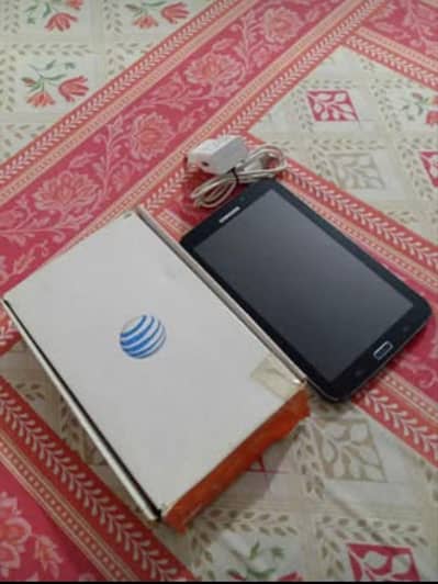 Samsung Tab 3 AT&T model with box and charger