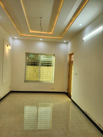 7 MARLA NEW HOUSE FOR SALE