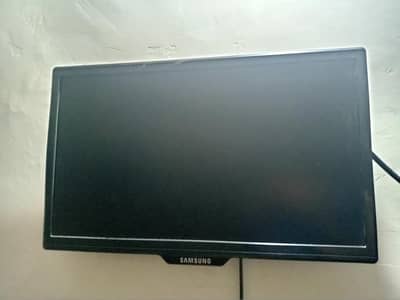 14 inch LCD