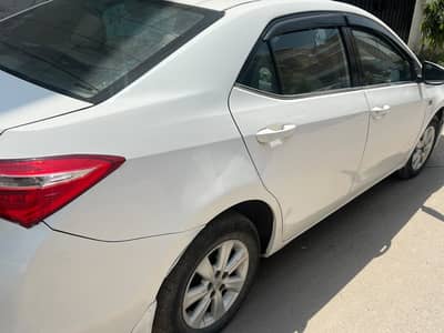 Toyota Corolla Altis 2015