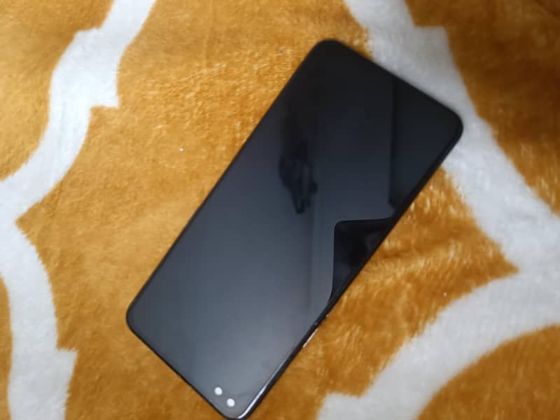 OPPO Reno4 1