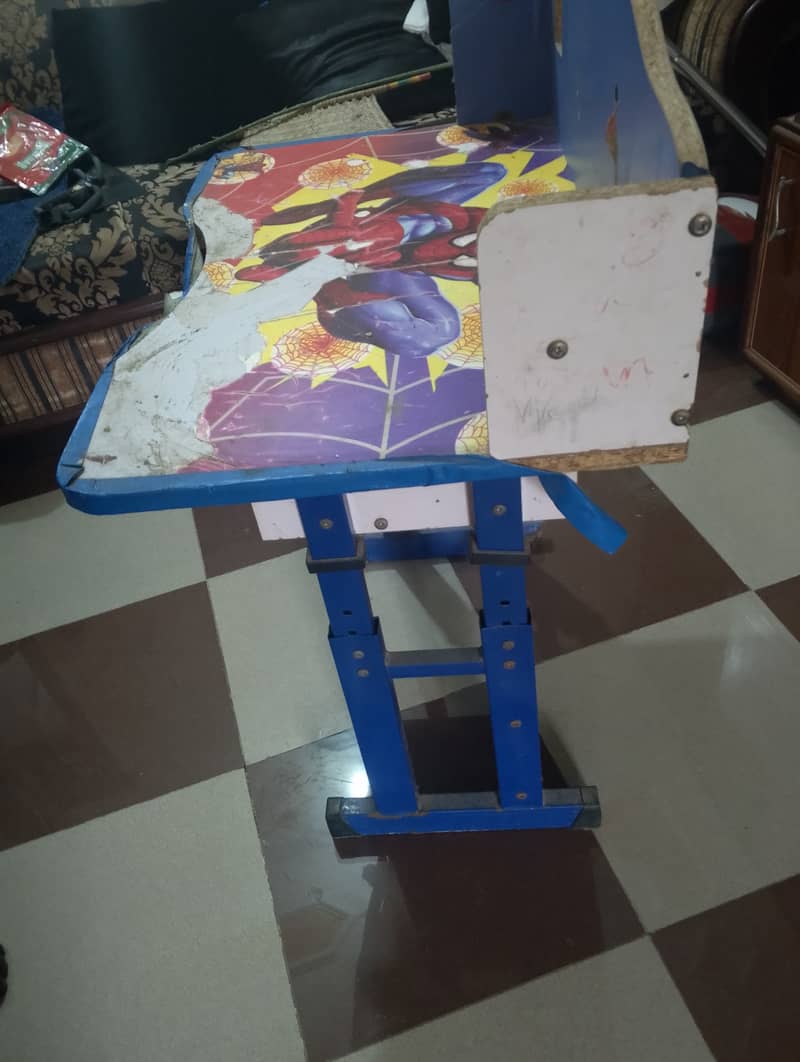 Kids study table 2