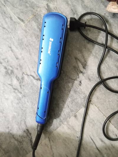 Hair straightener double  sided 10/10 condition