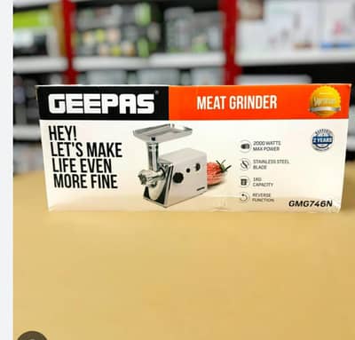 Geepas meat grinder 800 W