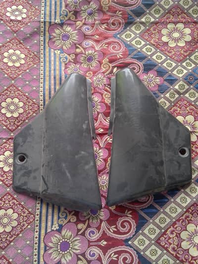 sub saman ok hai kan, mirror, seat bracket new hai