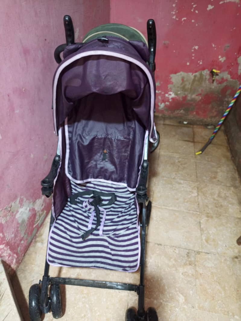 stroller 5