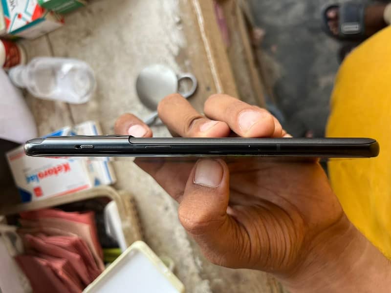 One Plus 10 Pro 5
