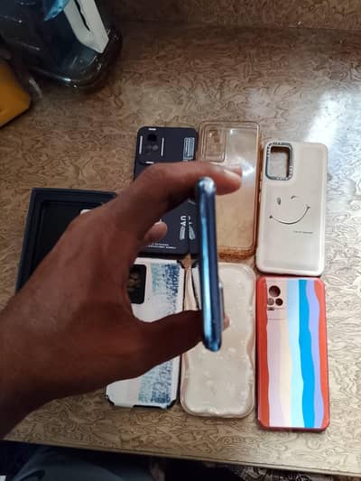 Vivo V21e