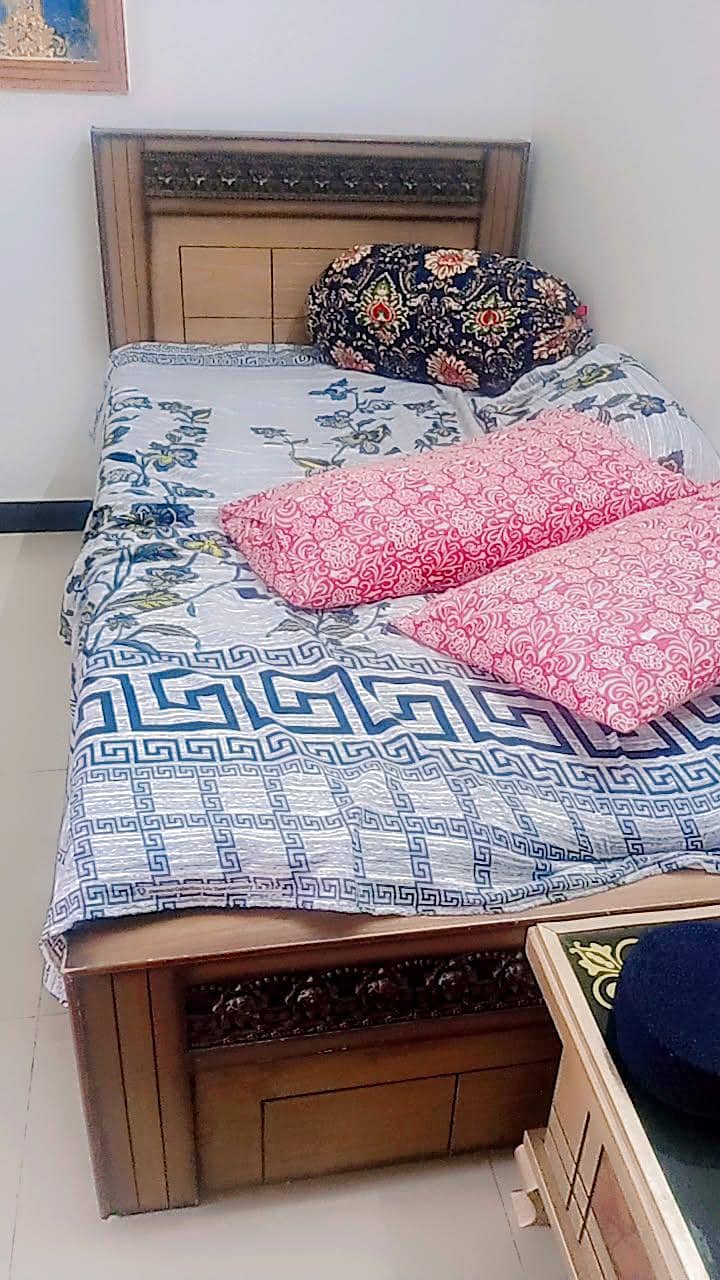 single beds 2 5
