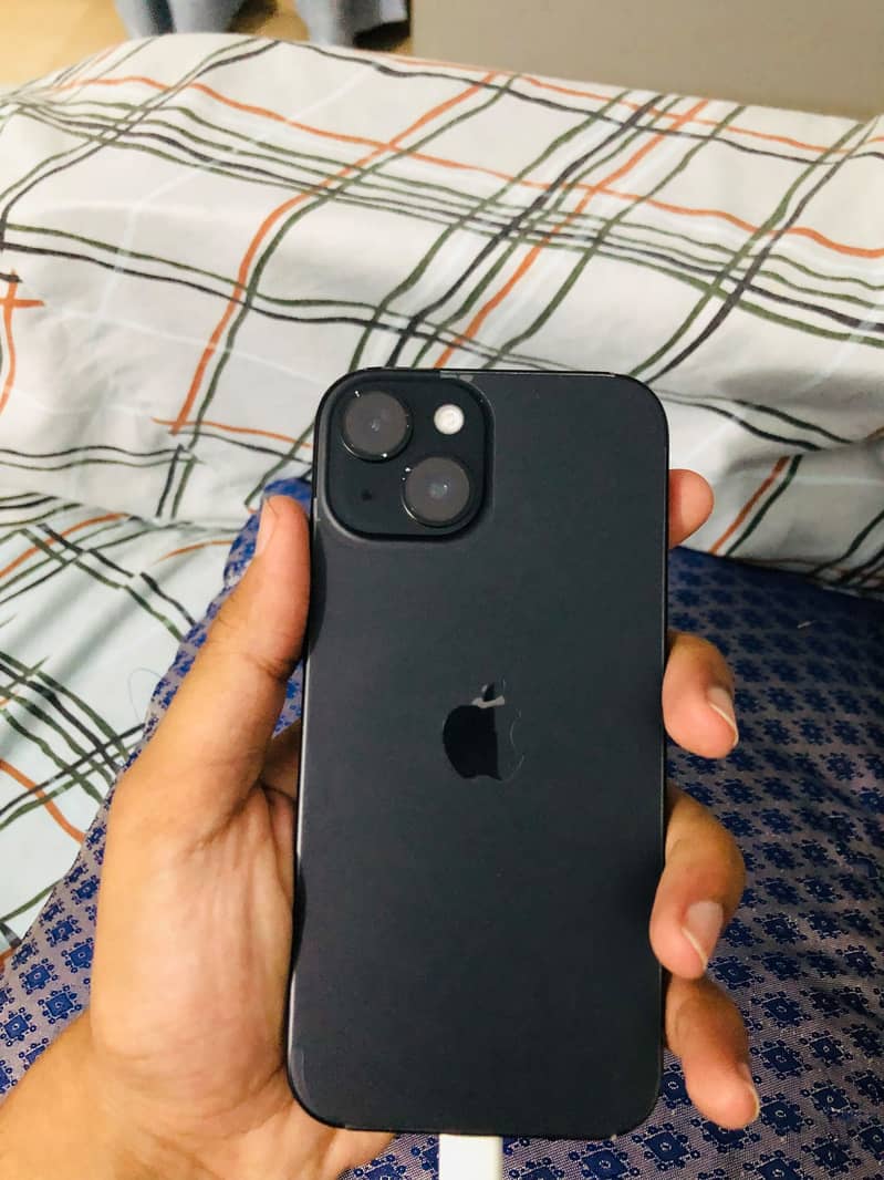 Apple iPhone 15 1