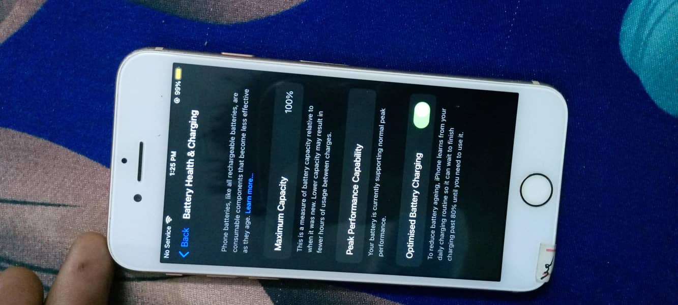 Apple iPhone 8 4