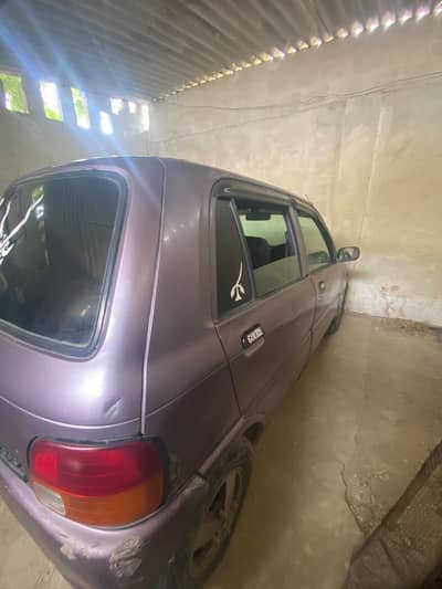 Daihatsu Cuore 2002