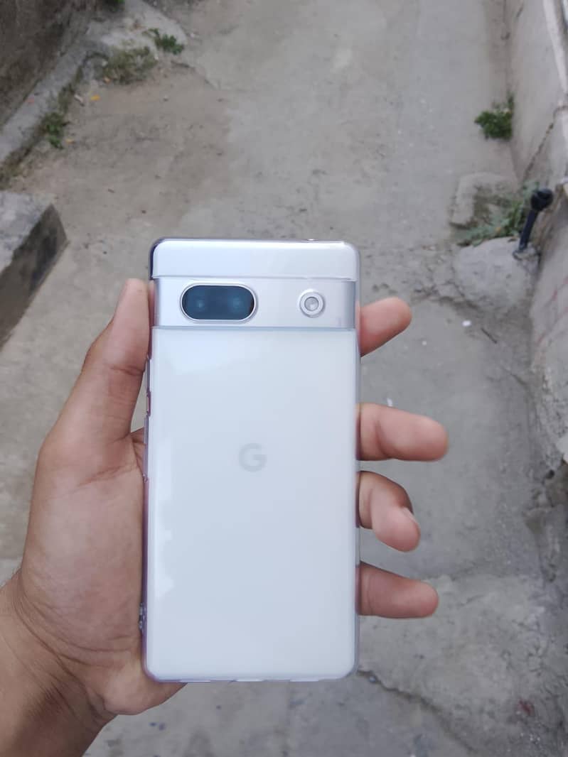 Google Pixel 7a 2