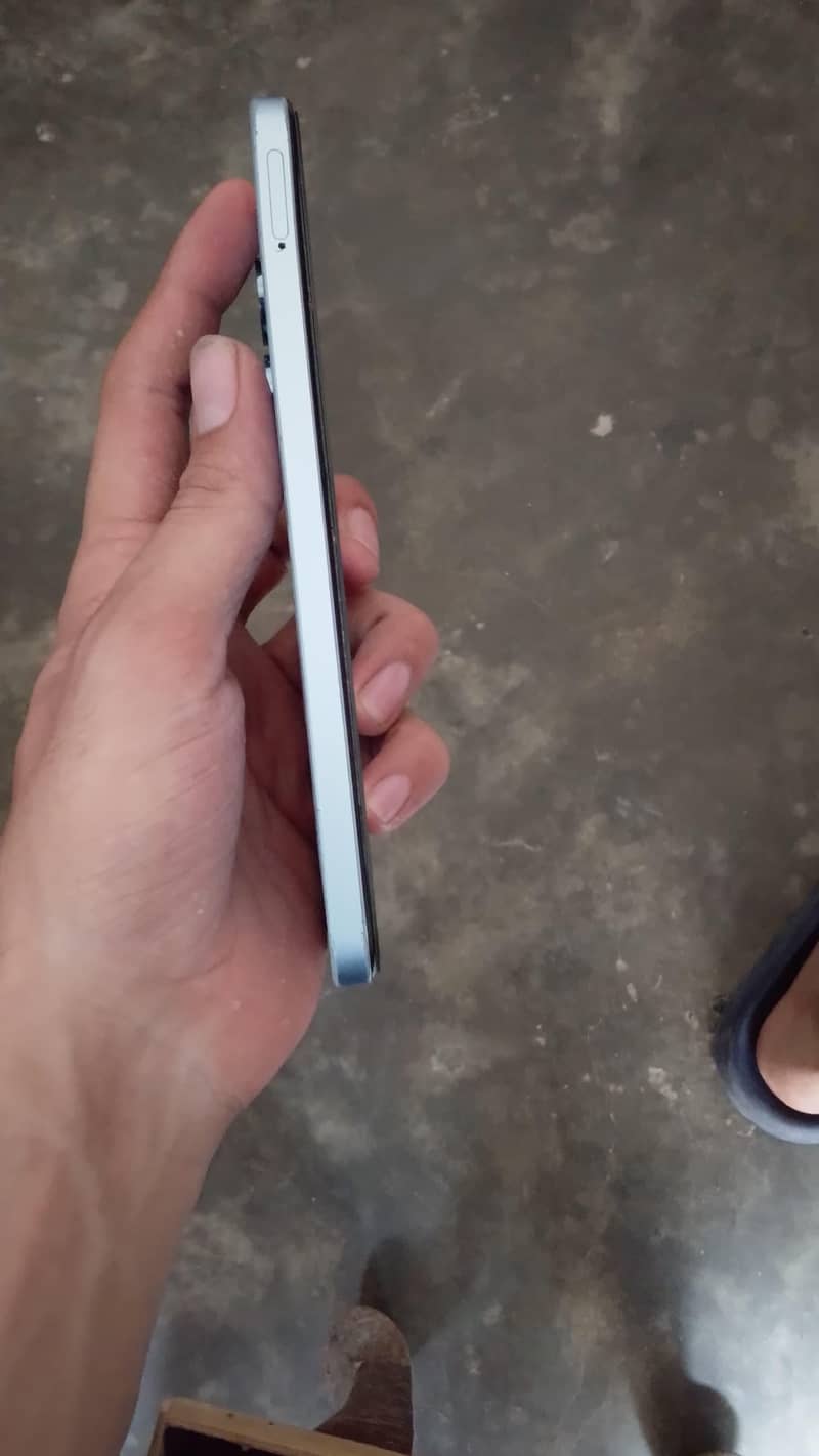 Realme Note 60 1