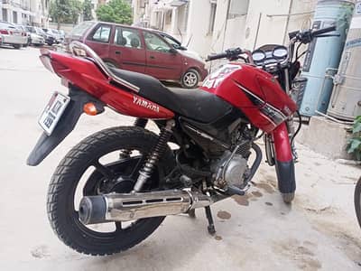 Yamaha YBR125
