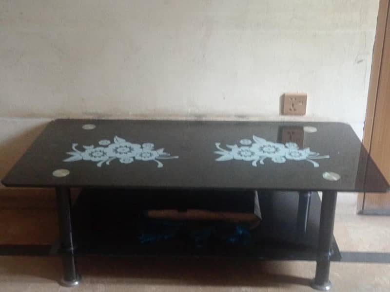 glass table 1