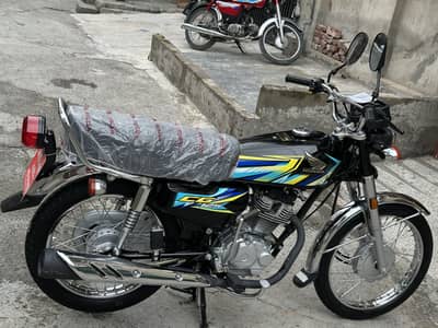 HONDA CG 125 APPLIED FOR LIKE A ZERO METER JUST 1 MONTH USE OPEN DATES