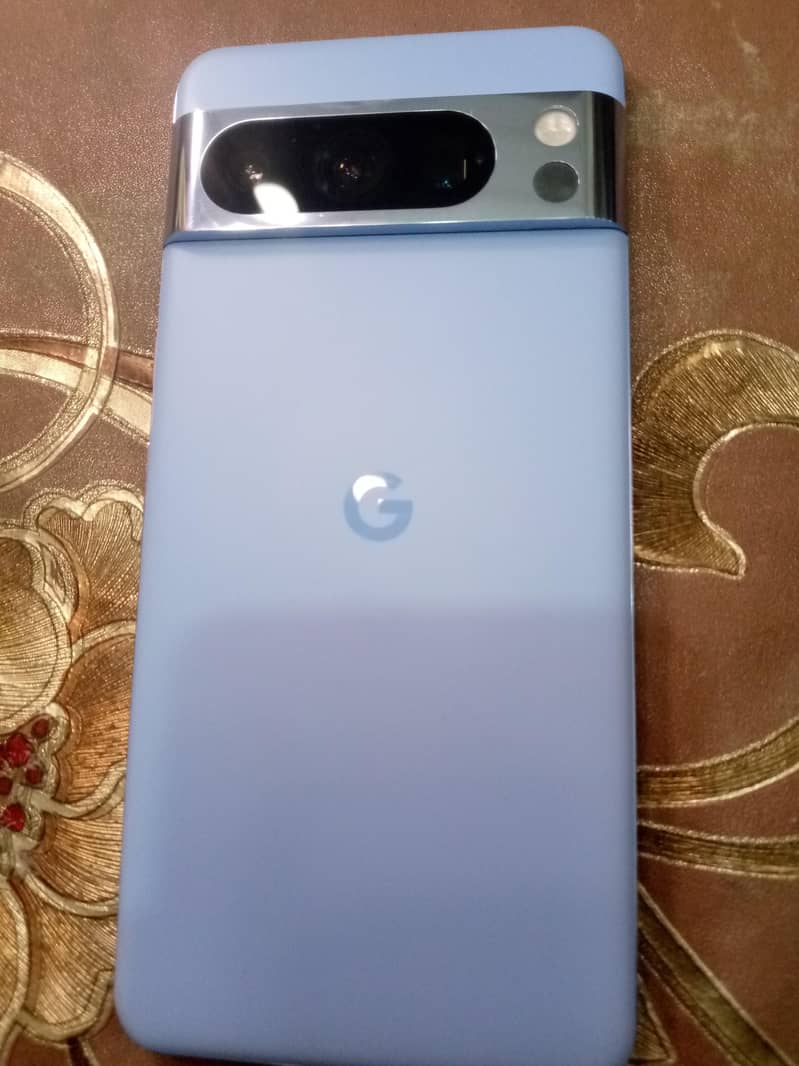 google pixel 8pro 4
