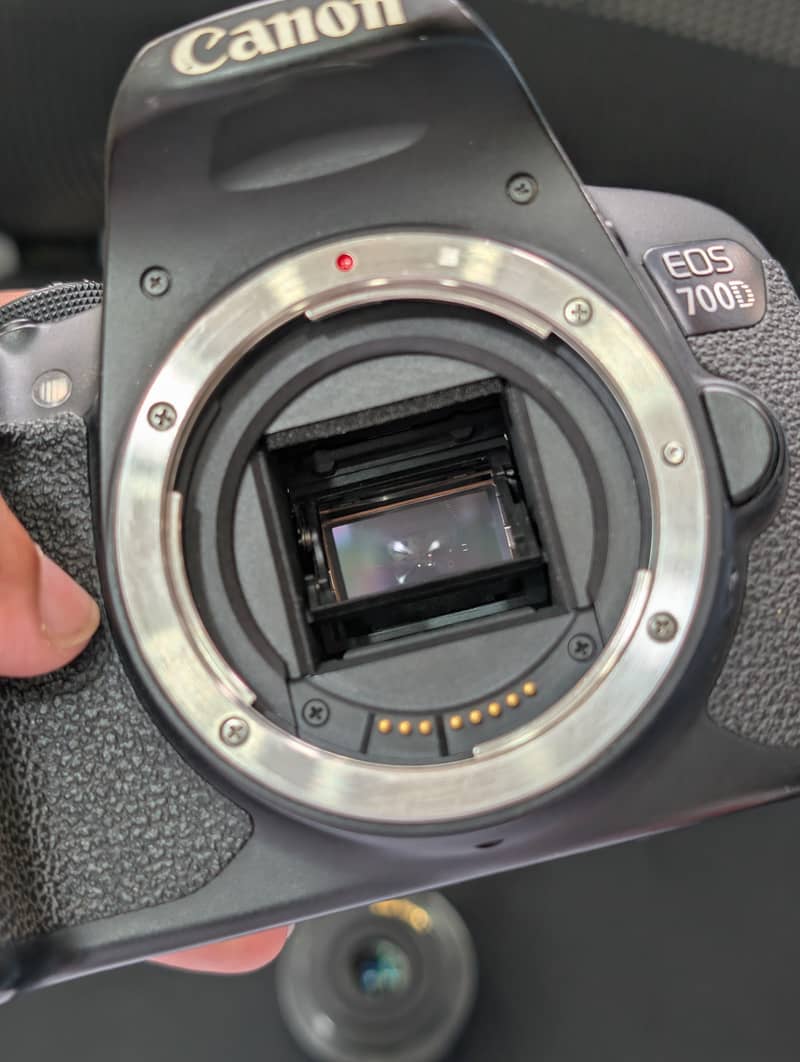 Canon camera 700D 3