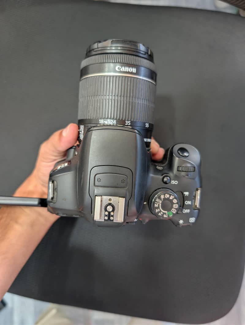 Canon camera 700D 8