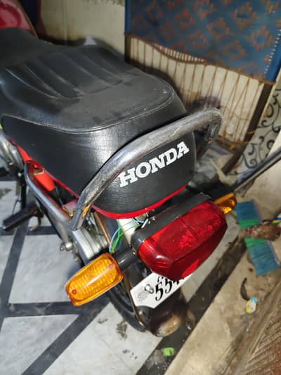 Honda CD 70 2022