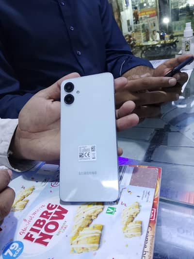 Samsung Mobile A06