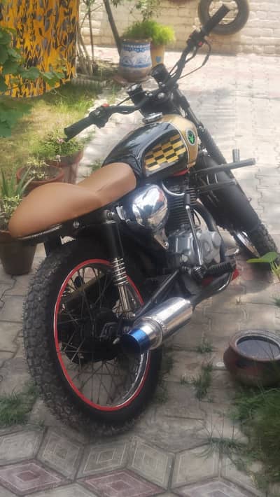* Honda CG 125 Cafe Racer – 2021 Model