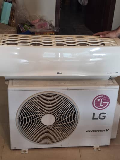 LG Inverter AC (Cool Only)  P186SQ