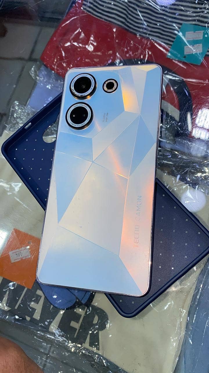 Tecno CAMON 20 3