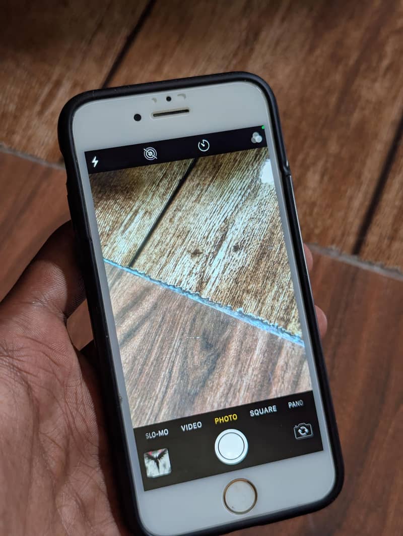 Apple iPhone 8 4