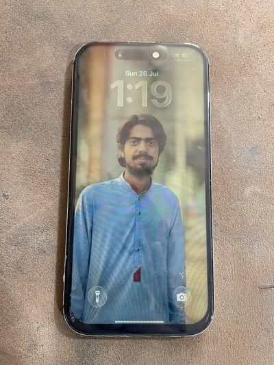 Apple iPhone 15