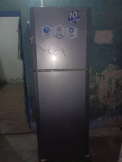 New condition pell company only 3 year use urgent sale 03079652852call