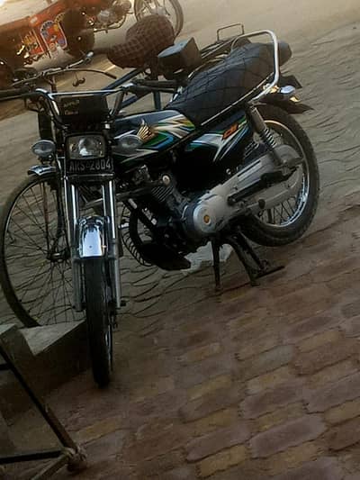 Honda 125 2023mondal