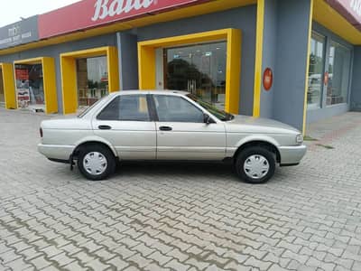 Nissan Sunny 1993