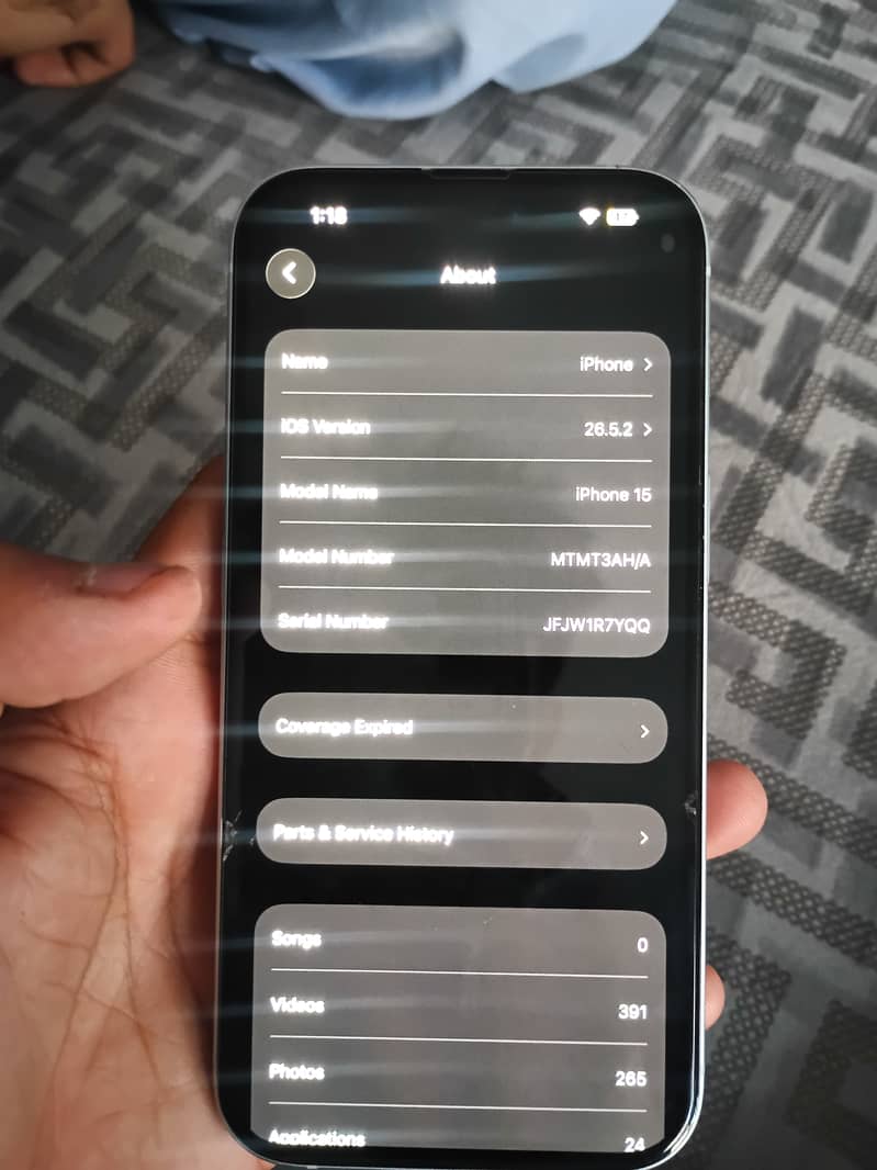 Apple iPhone 15 4