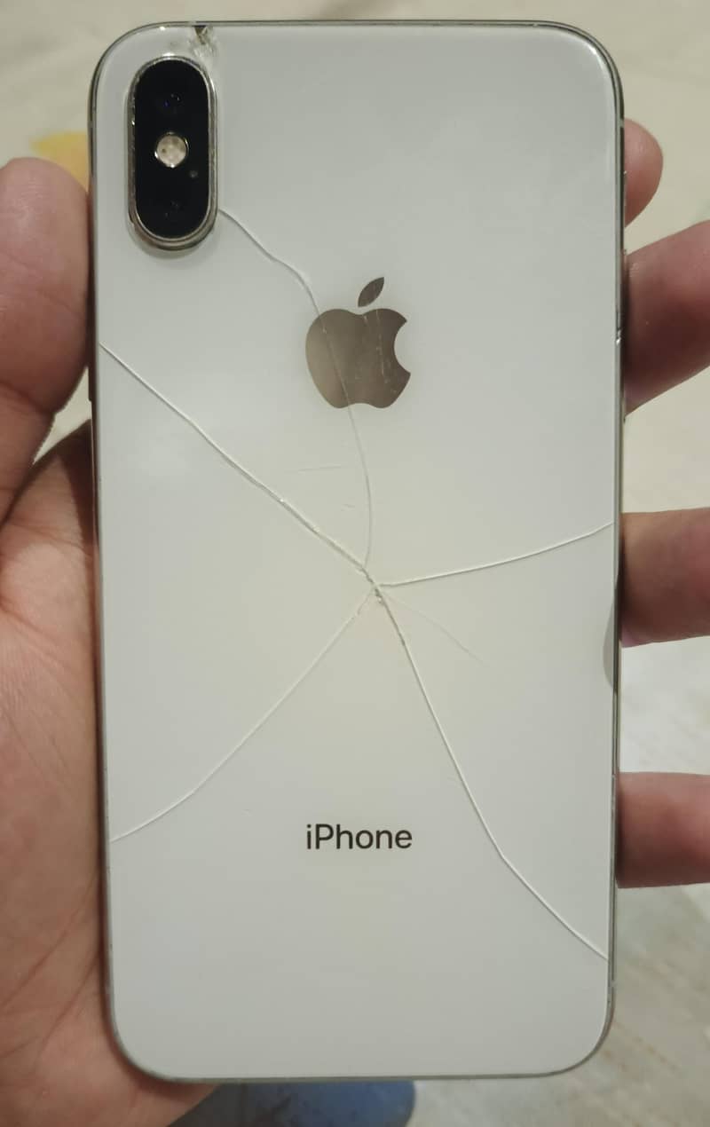 Apple iPhone XS 1