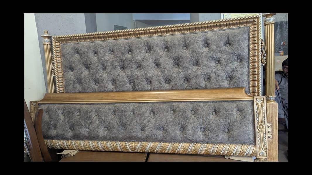 Bed with Side Tables 3