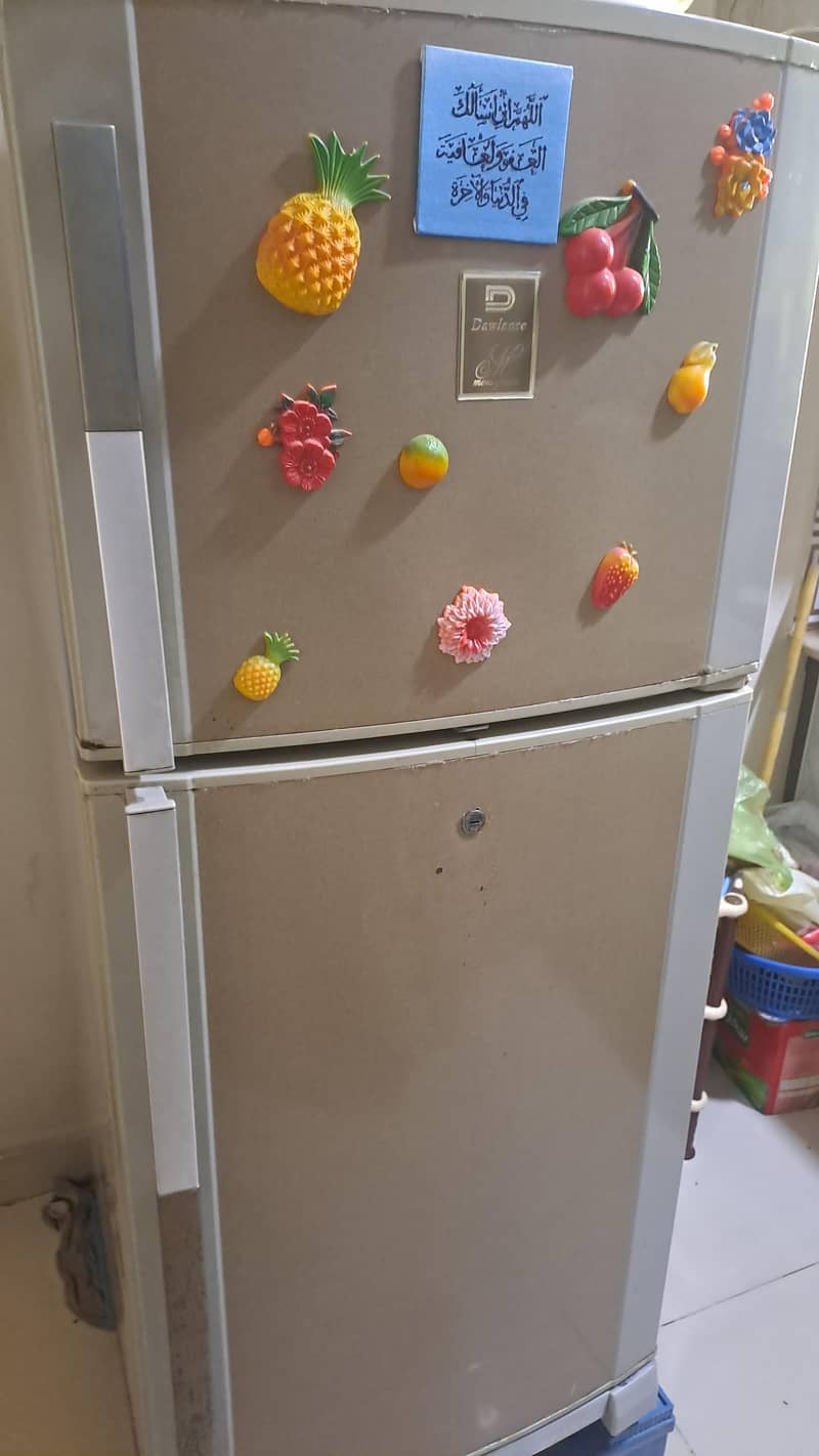 refrigerator 0