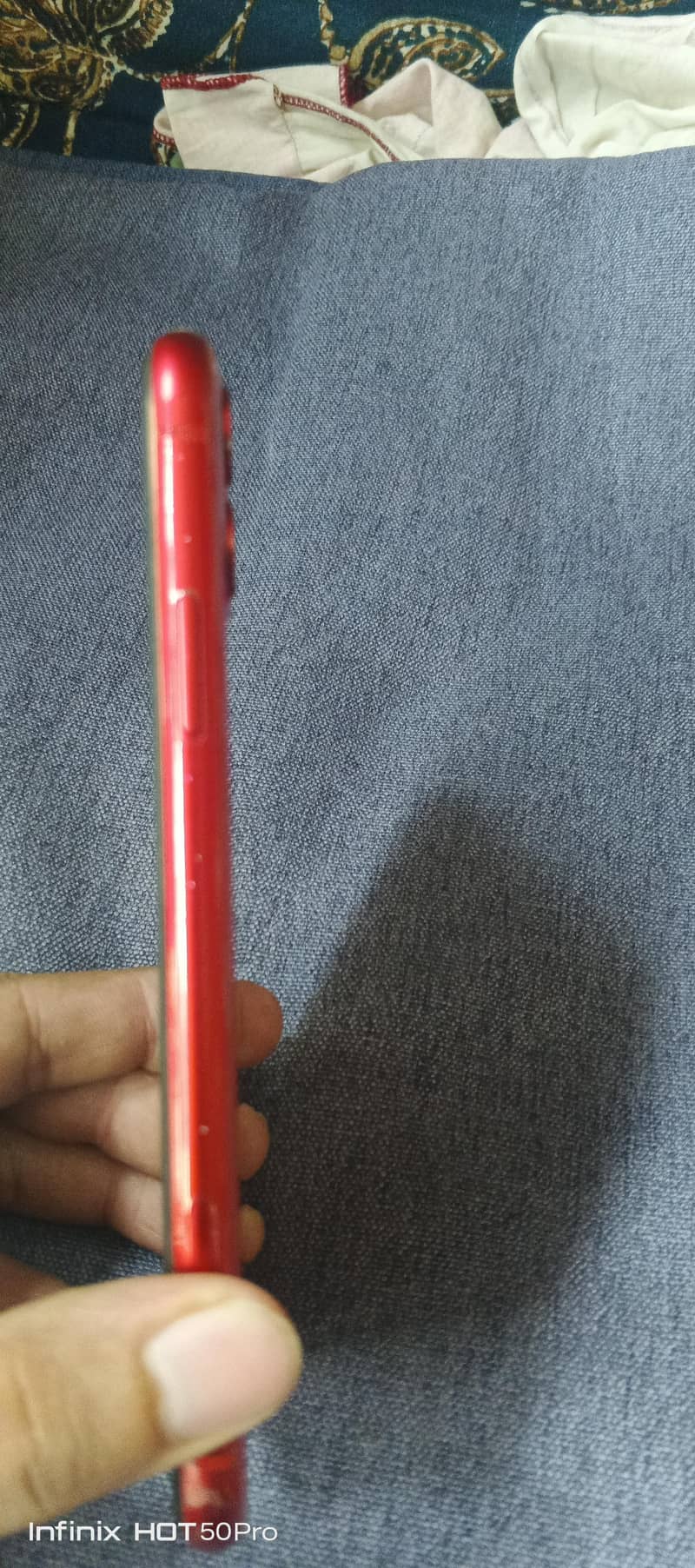 Apple iPhone 11 3