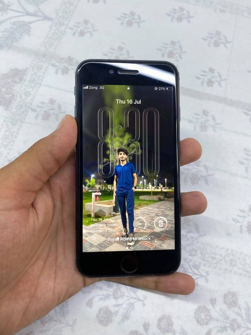 Apple iPhone SE 1