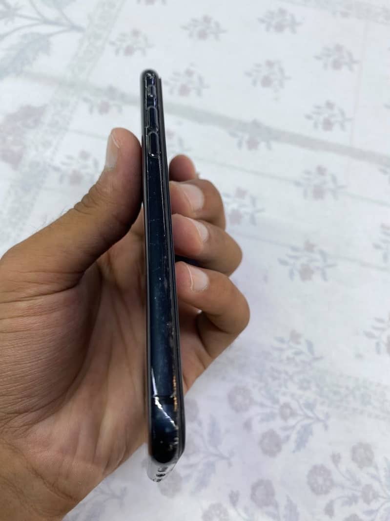 Apple iPhone SE 4
