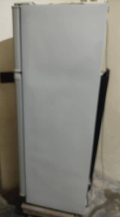 dawlance refrigerator