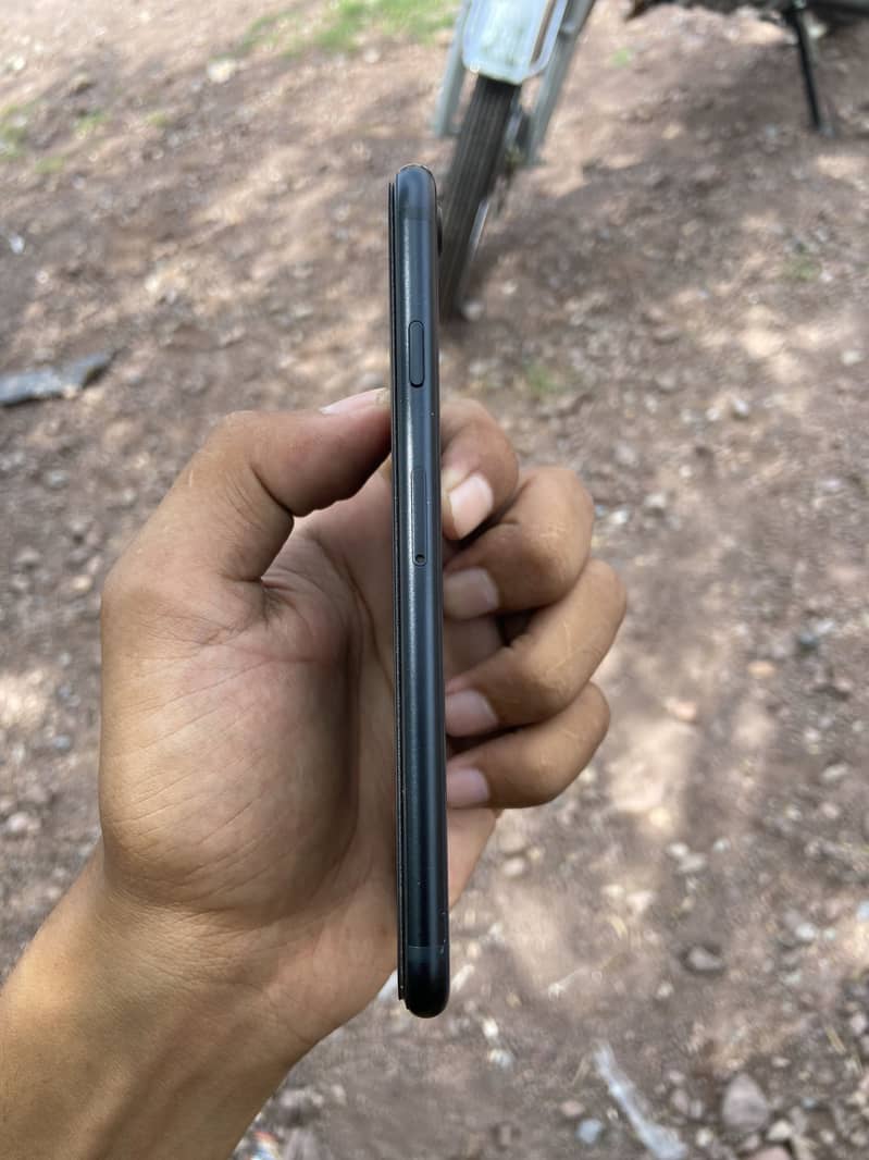 Apple iPhone SE 2