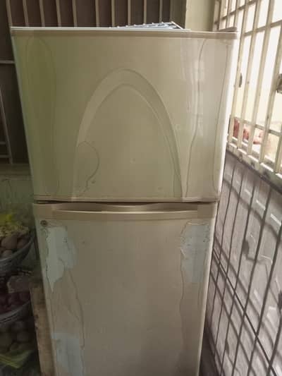 dawlance fridge 2 door