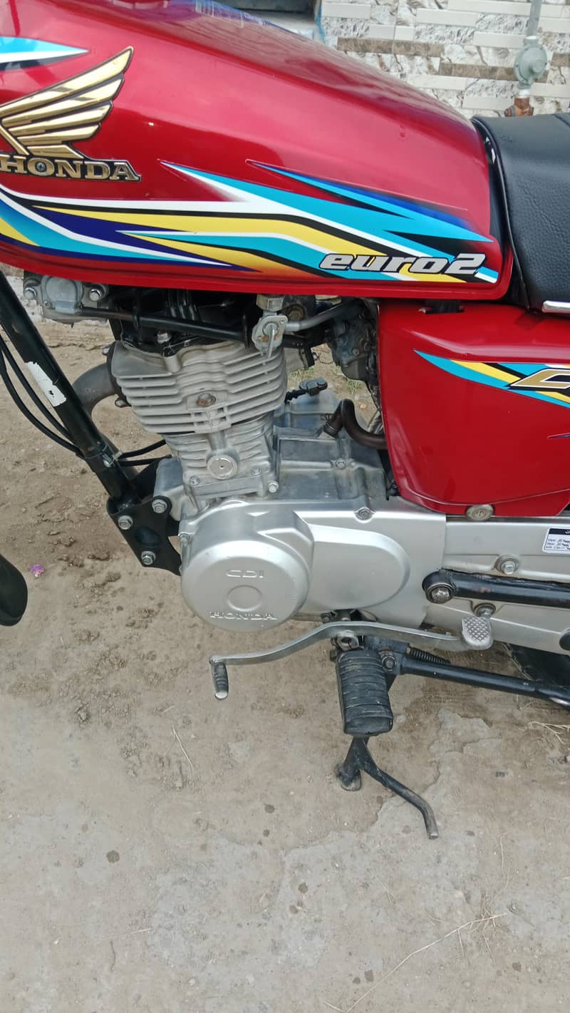 03495607682 0