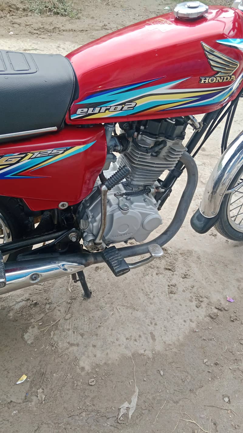 03495607682 4