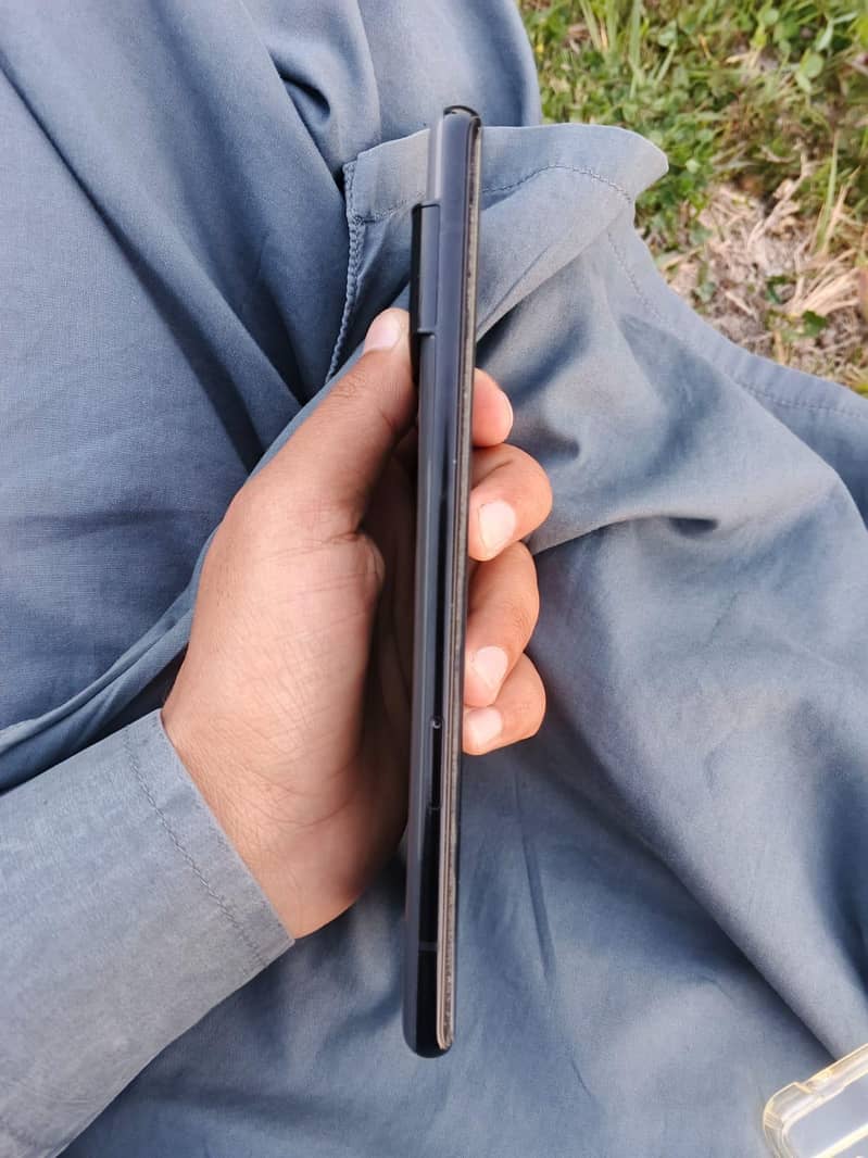 Google Pixel 6 Pro 2