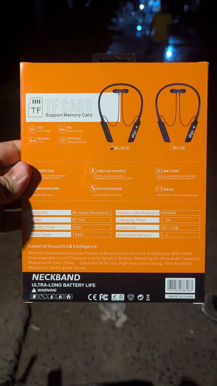 RT Neckband 1